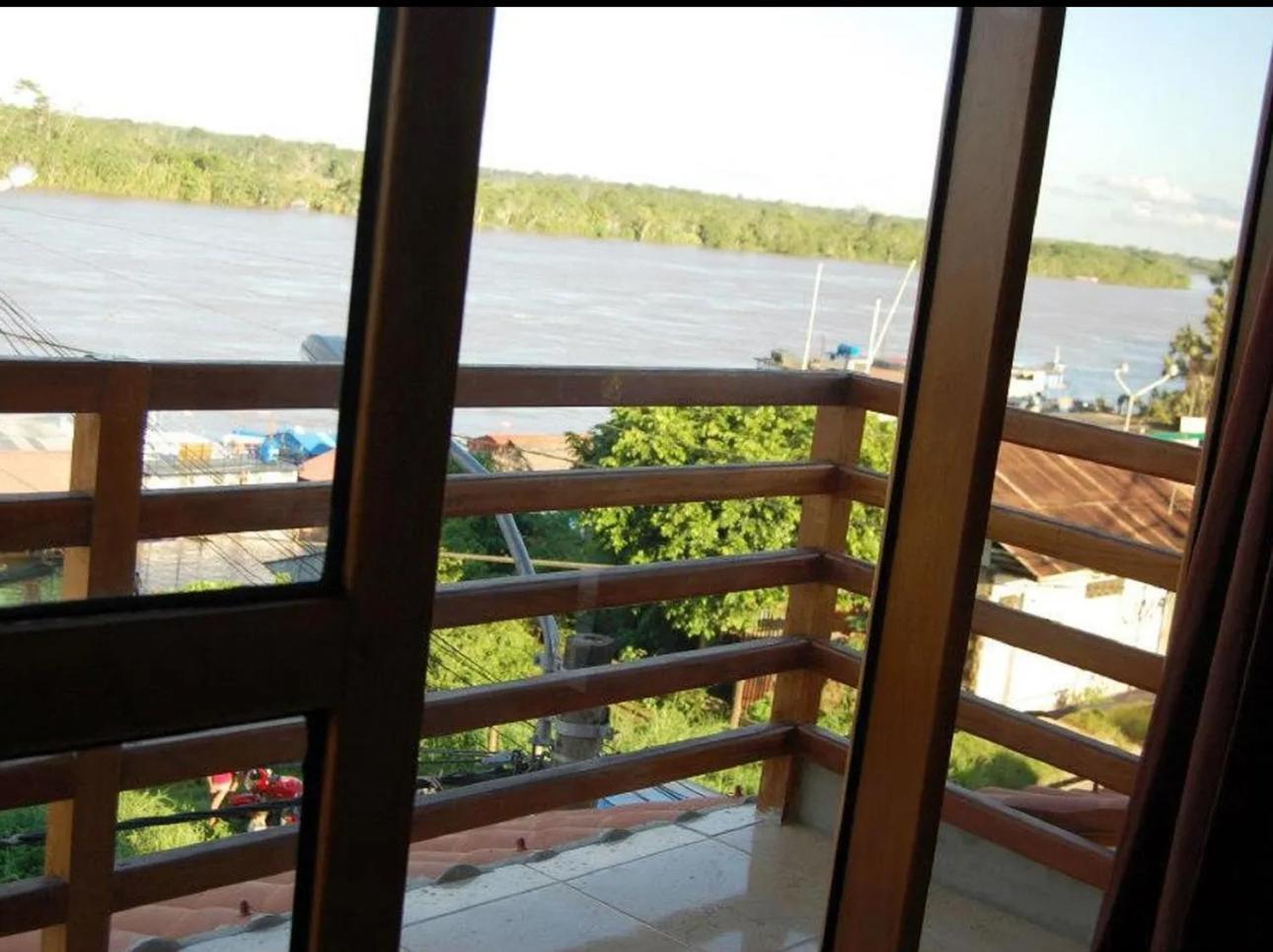 Hostal El Puerto Yurimaguas Zewnętrze zdjęcie