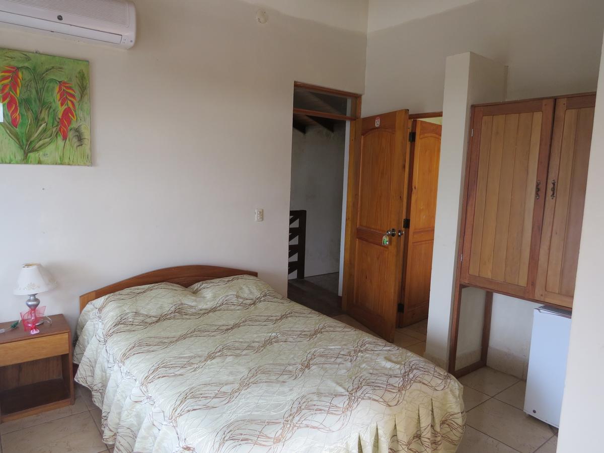 Hostal El Puerto Yurimaguas Zewnętrze zdjęcie